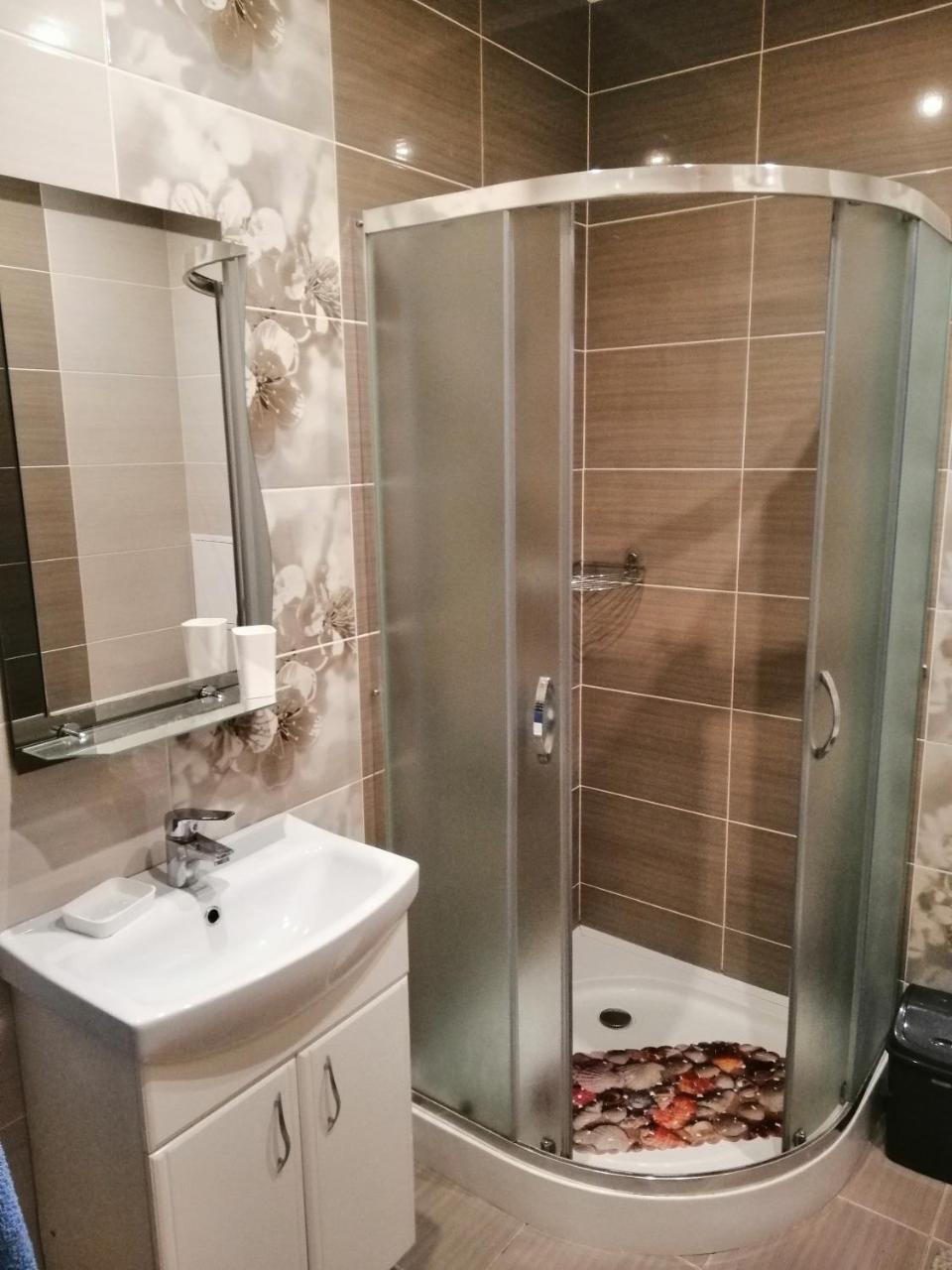Вулиця Дрогобицька 10В Trouskavets Extérieur photo