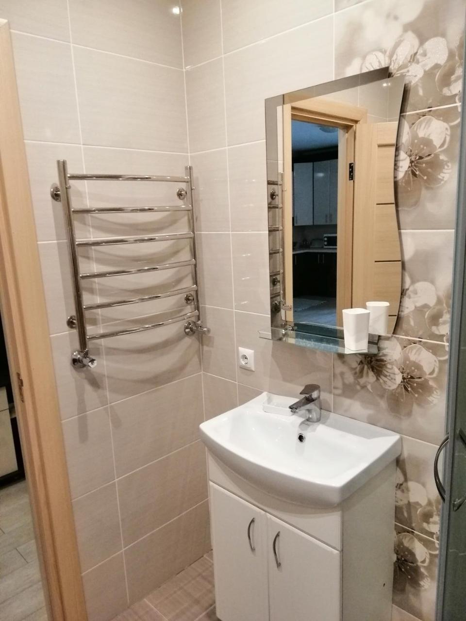 Вулиця Дрогобицька 10В Trouskavets Extérieur photo